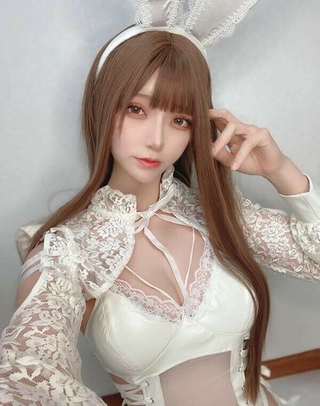 ボディビルダーヌードオンリーファンズ 無料ヌード 画像