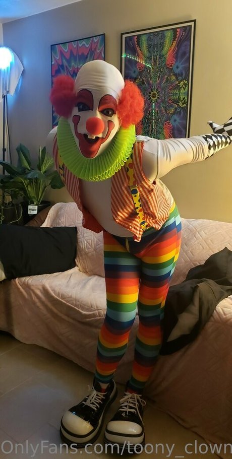 toony clown トップポルノスター 写真