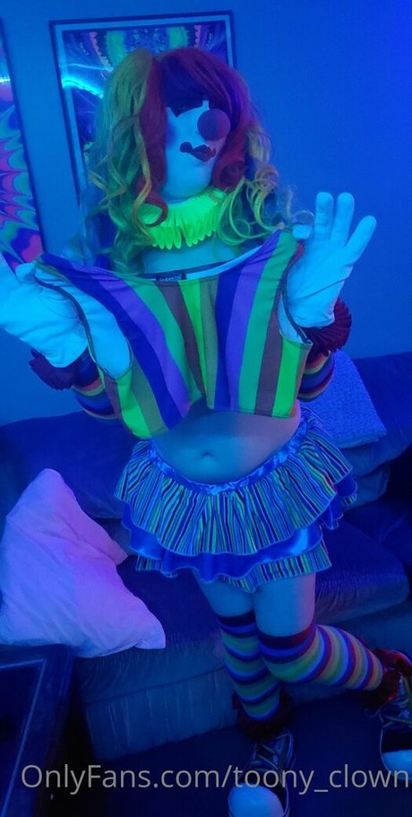 toony clown ポルノスター 写真