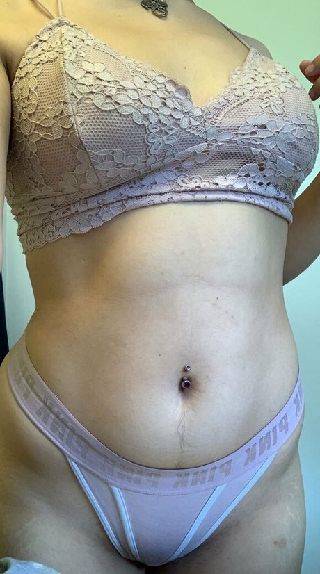 エクストリームオンリーファン セクシーヌード 写真