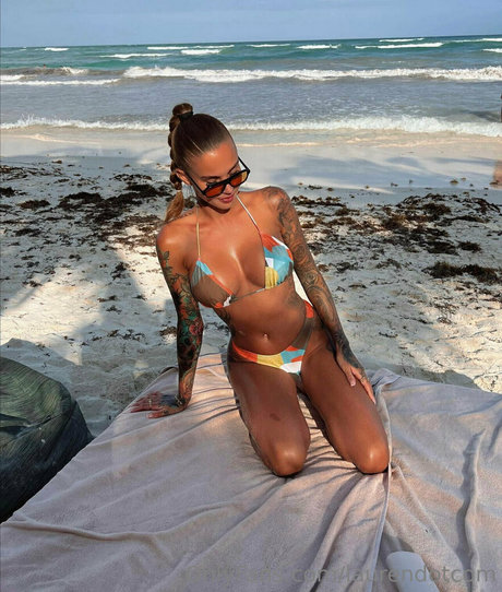 laurendotcom xxx女優 写真