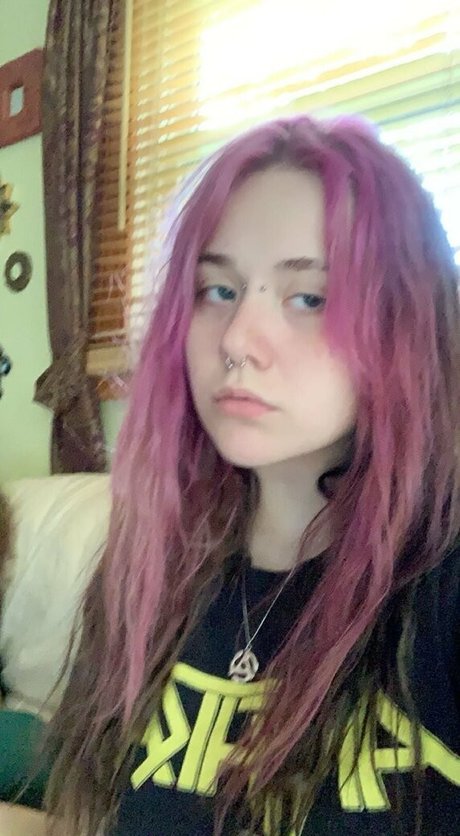 wuvspell ヌードスター 写真