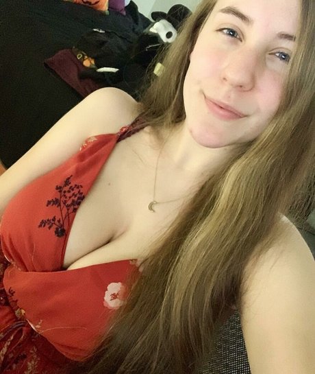 モデルファックオンリーファンズ 無料ヌード 画像