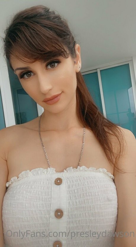 presleydawson トップモデル 画像