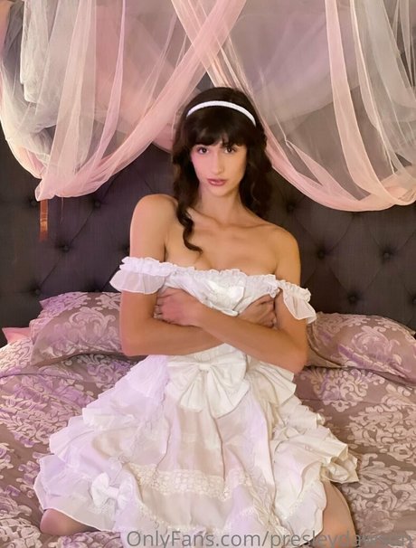 presleydawson 裸のポルノスター 写真