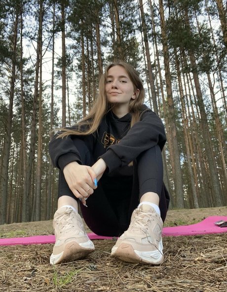 young goddess ホットなスター 画像