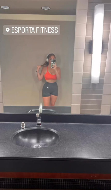 金髪オナニーオンリーファンズ 無料ヌード 写真