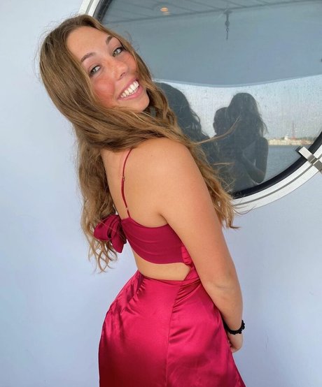 Makenna Adams 無料のポルノスター 画像