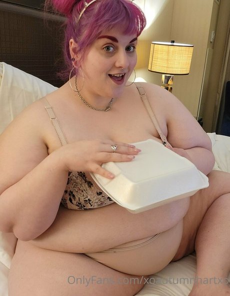 熟女の手コキオンリーファンズ ヌード ギャラリー