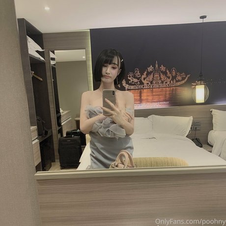 poohny ポルノスター ギャラリー