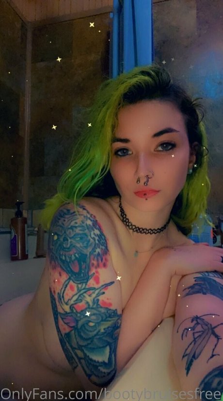 bootybruisesfree 独占女優 写真