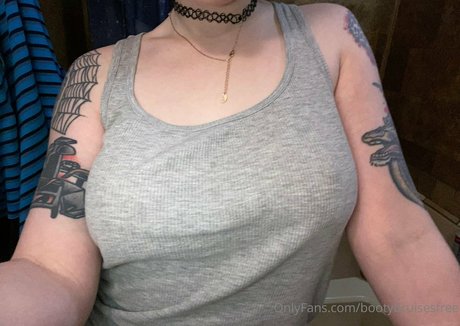 bootybruisesfree ヌードモデル 画像