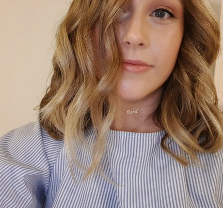 Elizabeth Height 可愛いモデル ギャラリー