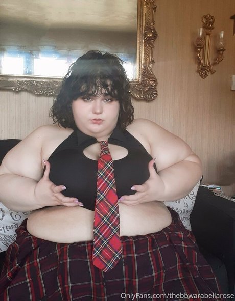 おばあちゃんの熟女オンリーファンズ アート裸 ギャラリー