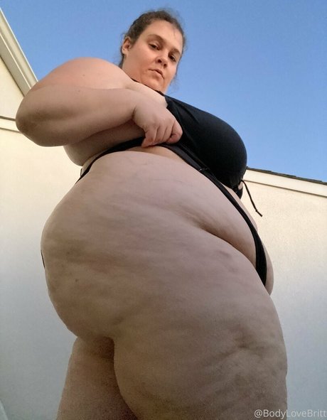 中出しプリンセスオンリーファンズ 美しい裸 写真