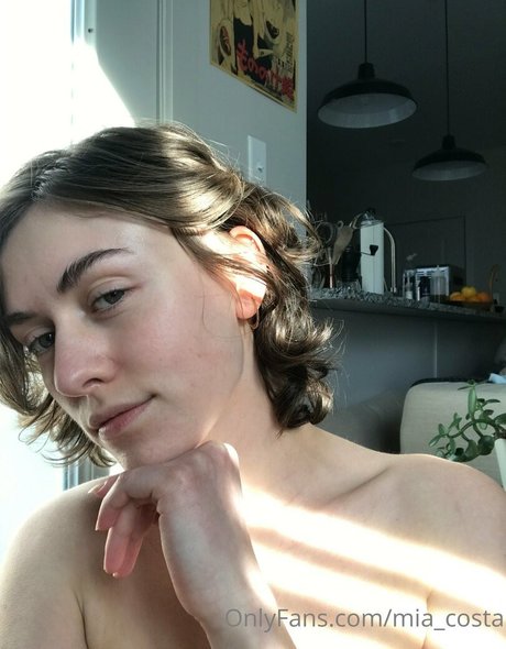 教室オンリーファン ホットセクシー 写真