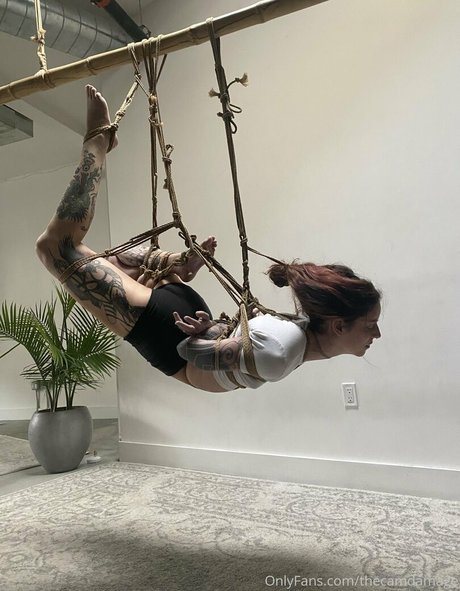 ポーグ POV オンリーファンズ ホットxxx 画像