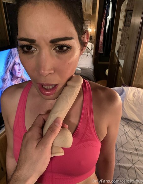 フィットネス 裸 オンリーファンズ ホットセクシー 画像