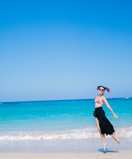 Karen Bachini セックスポルノスター ギャラリー