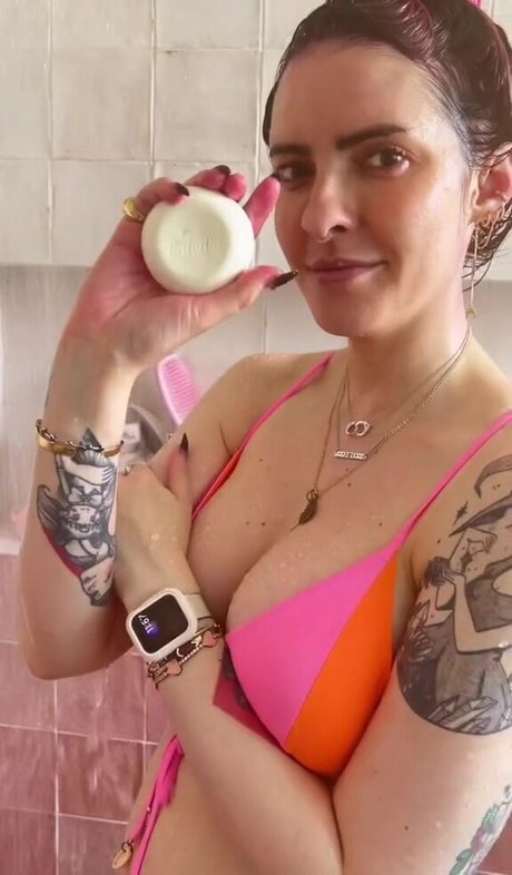 Karen Bachini 素敵なモデル 画像