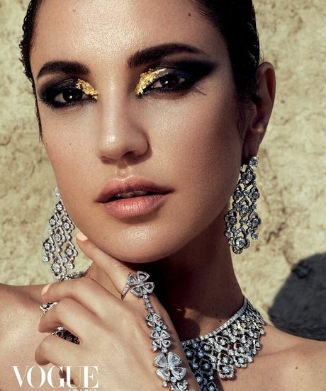 Dorra Zarrouk ポルノスター 裸 写真