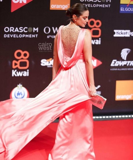 フィットネス熟女オンリーファンズ セックス 画像