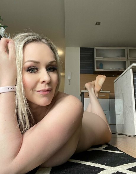 Miss Anna Monroe ポルノスター 画像