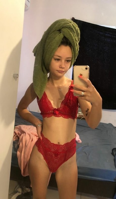 LoiraGostosa エロティック女優 アーカイブ