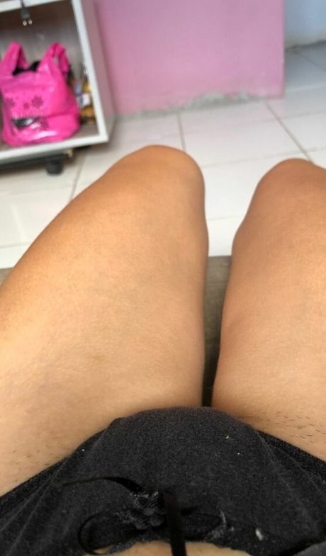 LoiraGostosa ポルノモデル 写真