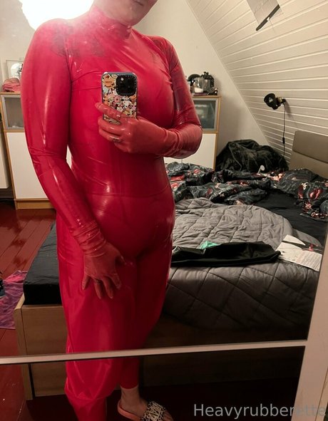 筋肉トランスオンリーファンズ 無料アダルト 画像