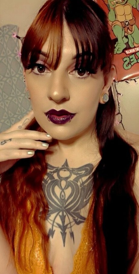 Lewdladyj ポルノ女優 画像