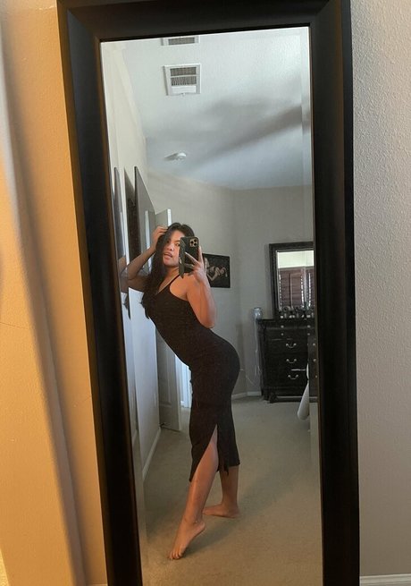 クソ野郎オンリーファンズ アートヌード 写真