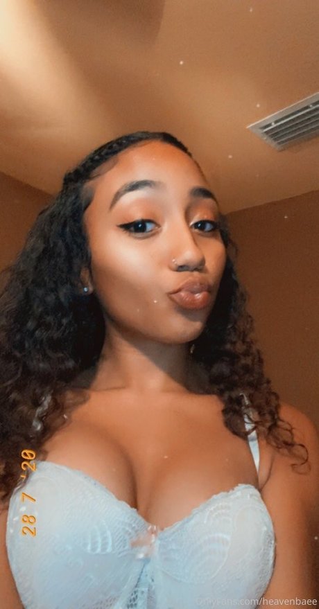 Heavenbaee ポルノスター アダルト ギャラリー