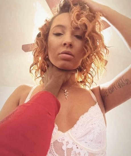 寝取られアマチュアオンリーファンズ 無料ポルノ 写真