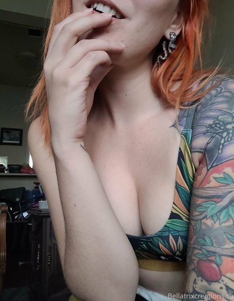 bellatrix エロティックなモデル 写真