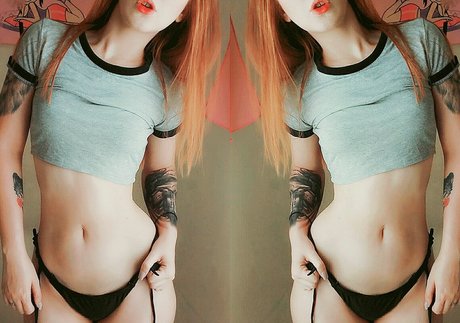 ニューハーフが男とセックスするオンリーファンズ 美しいxxx 画像