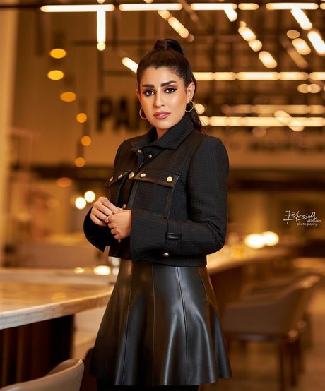 Ayten Amer 写真集