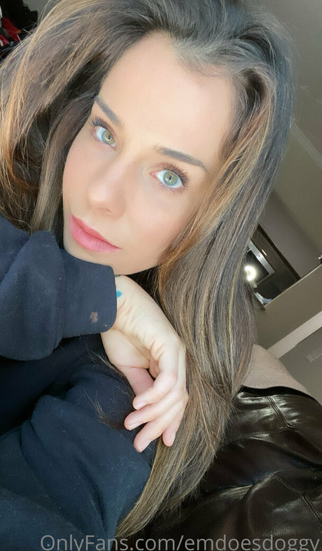 emdoesdoggy アダルト女優 画像