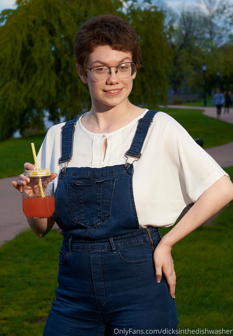 dicksinthedishwasher xxxモデル 画像
