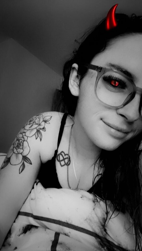 熟女アナルオンリーファンズ セクシー裸 写真