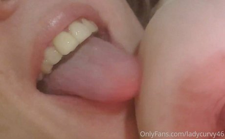 ladycurvy46 ヌードのポルノスター 画像