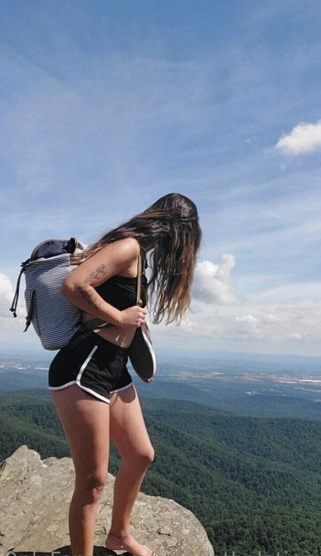 selenathalatina 裸のモデル 写真