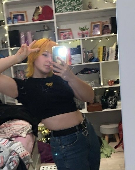 abi0987 完璧なモデル 写真