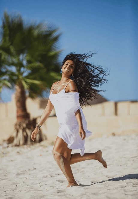 ダブルフェラチオオンリーファンズ セクシーヌード 写真