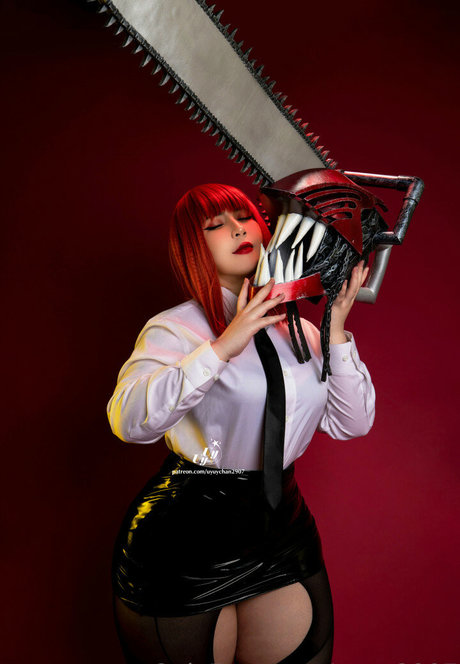 Uy Uy 高品質のポルノスター 写真