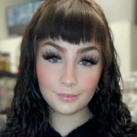 thebustybarista HDモデル ギャラリー