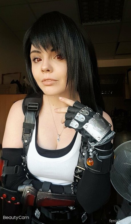 Fenix Fatalist ポルノスター パーフェクト 写真