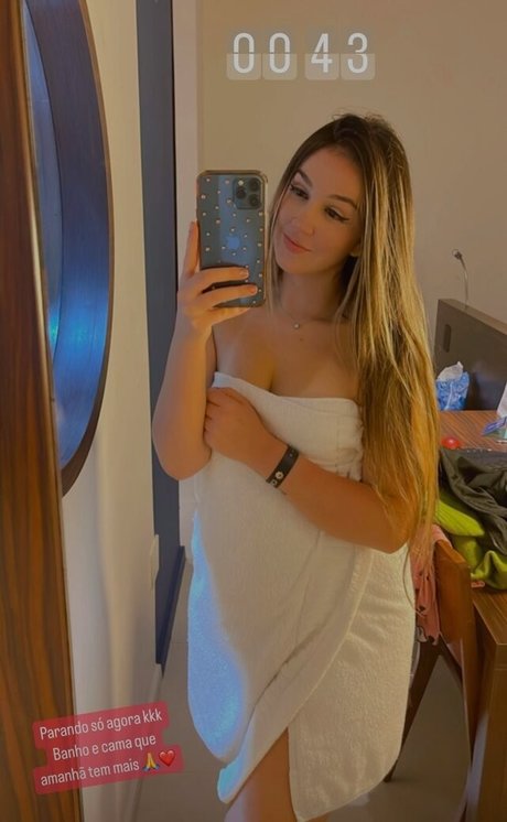 Carolzinha 素敵なスター 写真