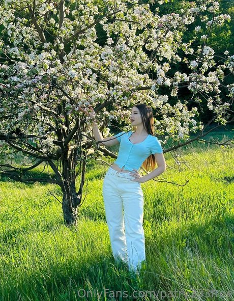 patry333free 無料女優 写真