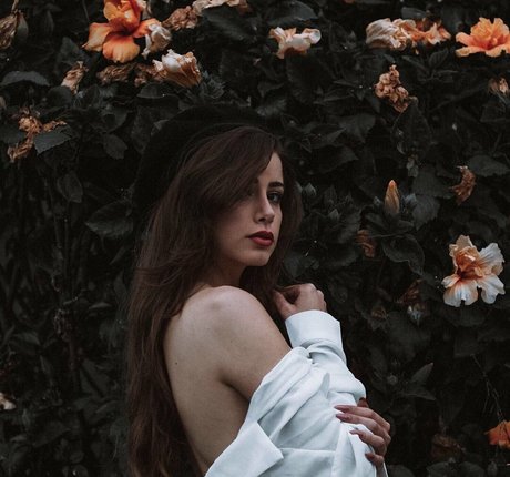 濃厚なヌードオンリーファンズ セクシーヌード 画像